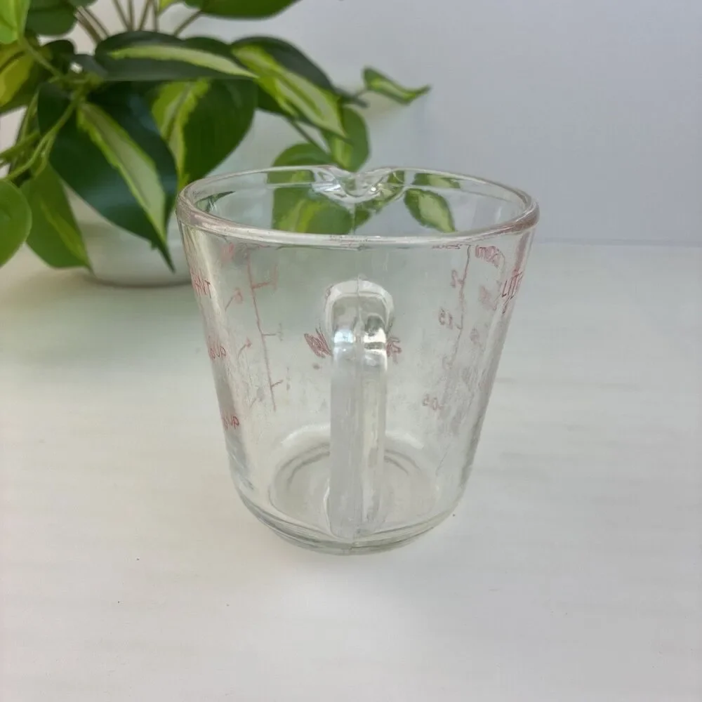 Vintage Fire-King Anchor Hocking Glass Measuring Cup 8 oz 1 Cup #496 Red Letters